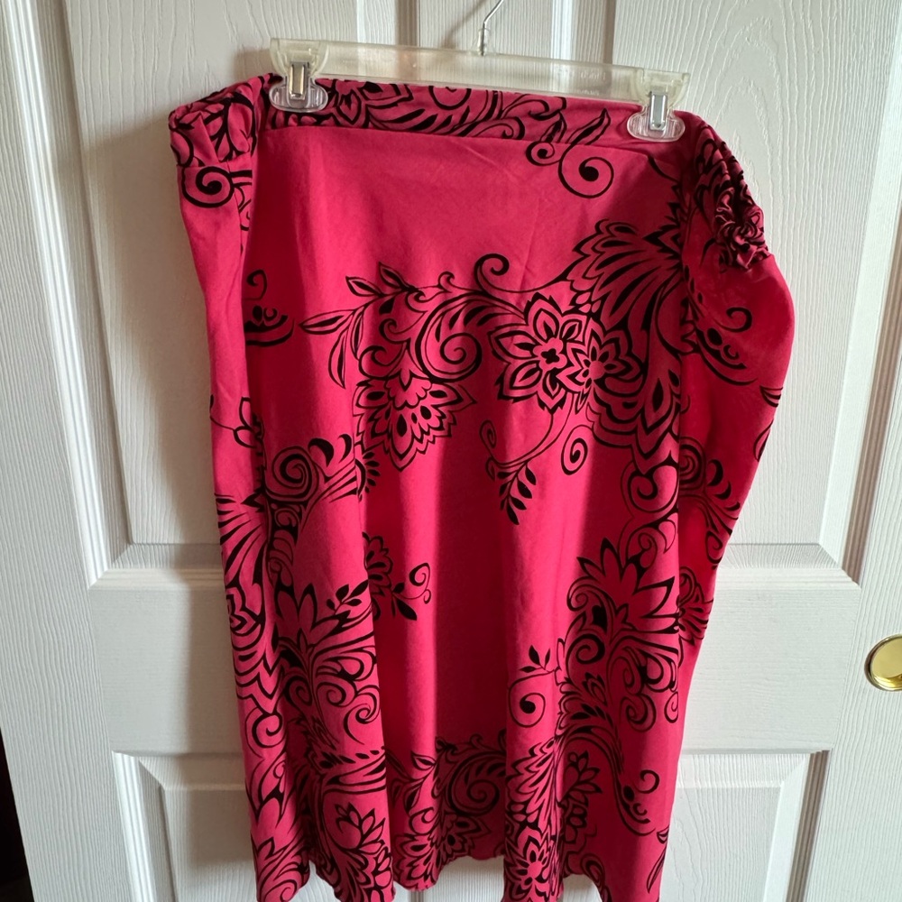 Elegant Asymmetrical Pink Floral Skirt